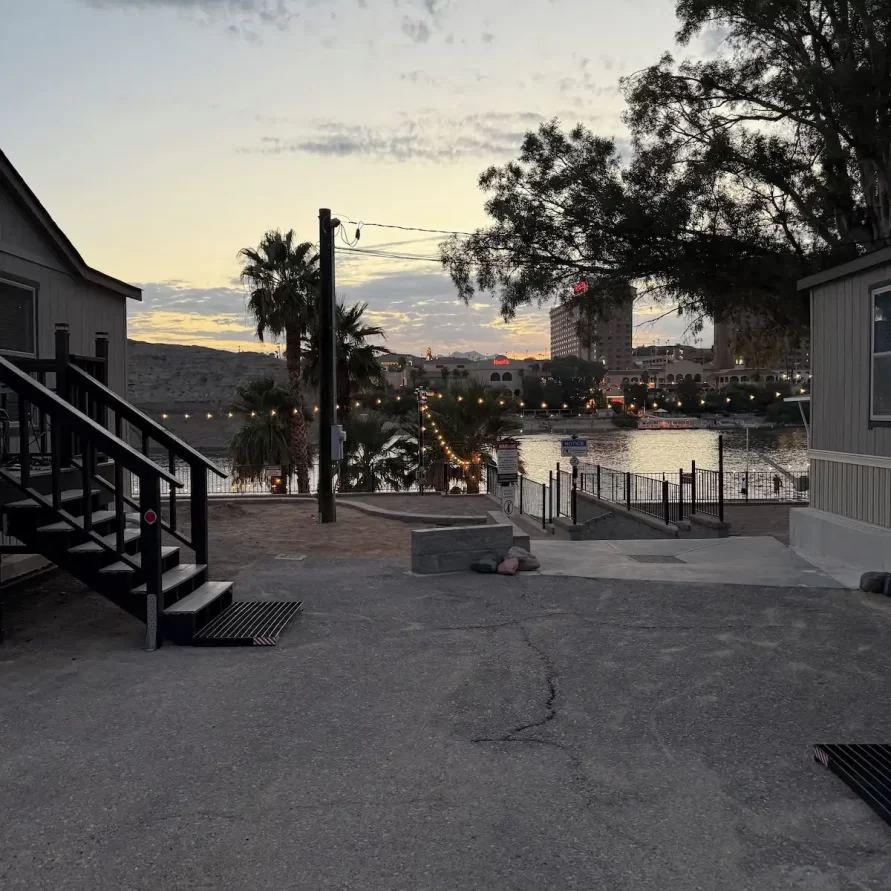 Exterior building at The Haven River Lodge, Bullhead City AZ