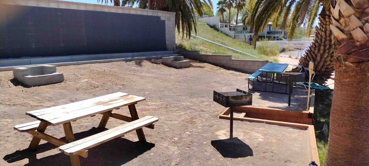 Outdoor seating area at The Haven River Lodge
