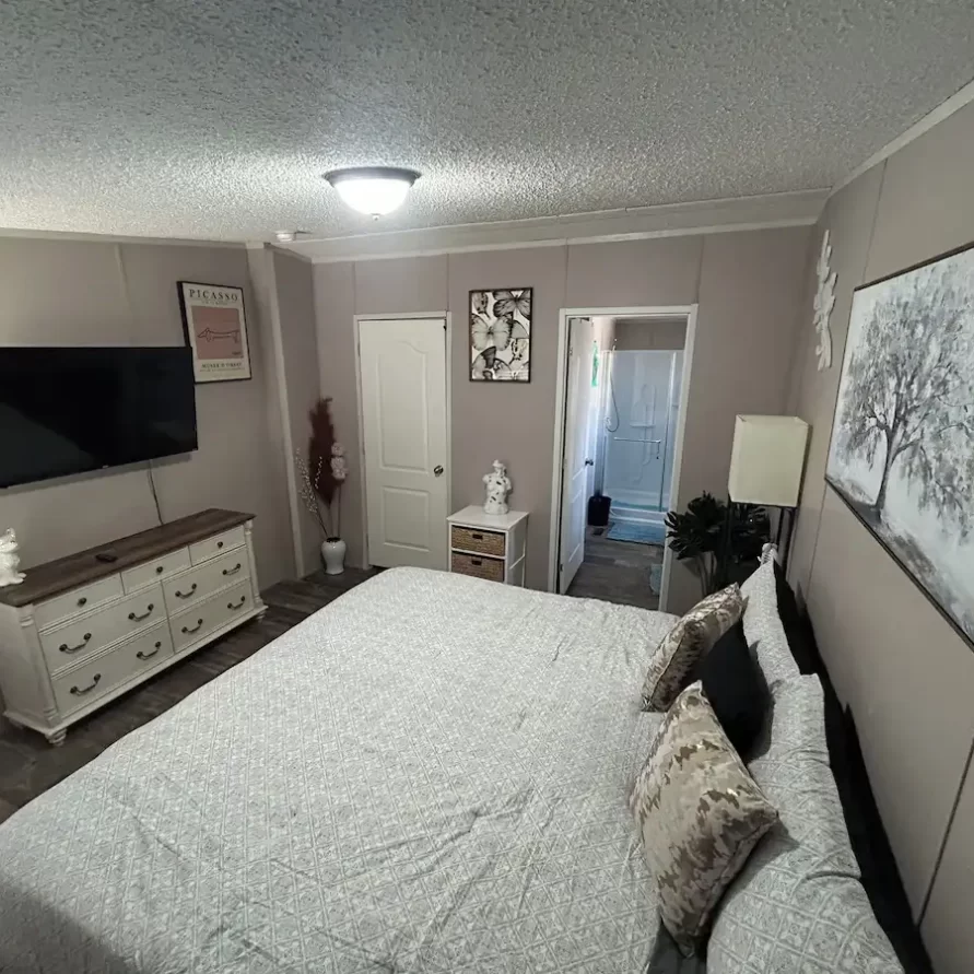 bedroom at The Haven River Lodge rental